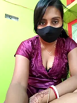 Snapshot of arushi_bb chatting on 24, 3, 2026 arushi bb online show from 24, 3, 2026