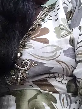 Snapshot of Zaara101 chatting on 21, 3, 2026 Zaara101 online show from 21, 3, 2026