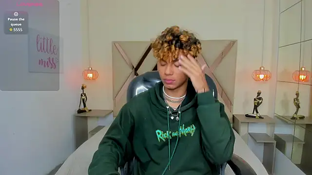 Anyelo Twink online show from 24, 4, 2026