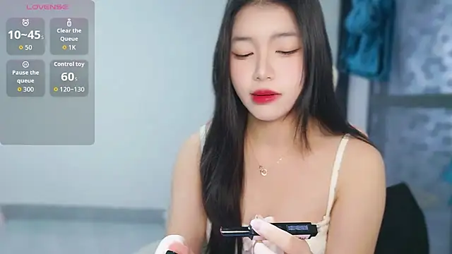 Snapshot of -XiaoYu-777 chatting on 8, 2, 2026 -XiaoYu-777 online show from 8, 2, 2026