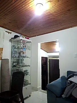 Andres storm online show from 19, 4, 2026