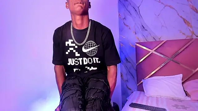 passion black online show from 13, 4, 2026