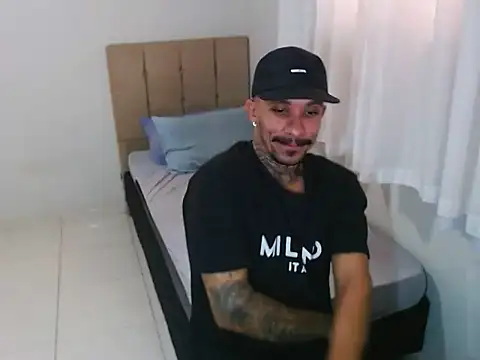 lipegonzalezz online show from 12, 2, 2026