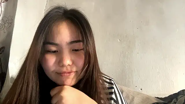 Snapshot of MollyAsian chatting on 18, 1, 2026 MollyAsian online show from 18, 1, 2026