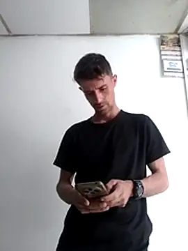 torvyHot online show from 10, 4, 2026