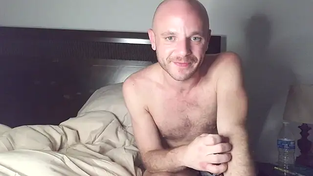 FrankieFuckMe online show from 11, 4, 2026