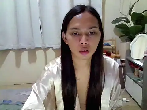 LOVELYMAYUMIE online show from 20, 7, 2026