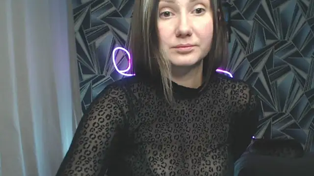 NikkiKiss    online show from 30, 3, 2026