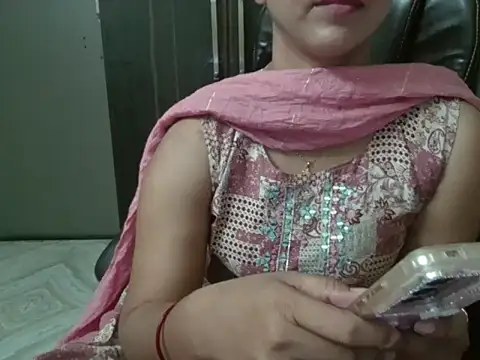 Snapshot of Adaa7 chatting on 7, 6, 2026 Adaa7 online show from 7, 6, 2026