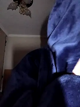 VelvetQueenXx online show from 9, 2, 2026