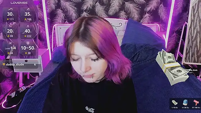 Ashley Veil online show from 6, 4, 2026