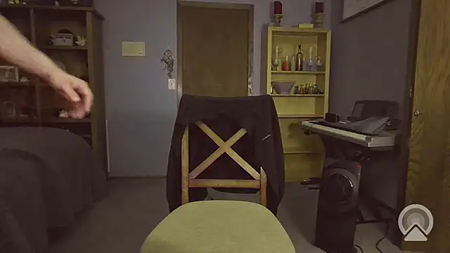 chrisw8140 online show from 7, 4, 2026