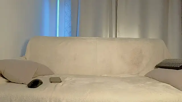 Snapshot of first_mark chatting on 1, 2, 2026 first mark online show from 1, 2, 2026