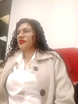 curlyheat online show from 28, 4, 2026