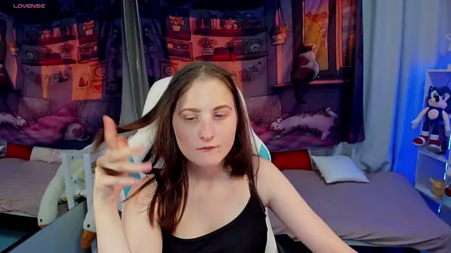 Snapshot of KiraDuvall chatting on 3, 7, 2026 KiraDuvall online show from 3, 7, 2026