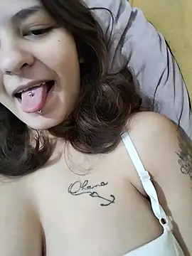 carazinho2128 online show from 23, 6, 2026