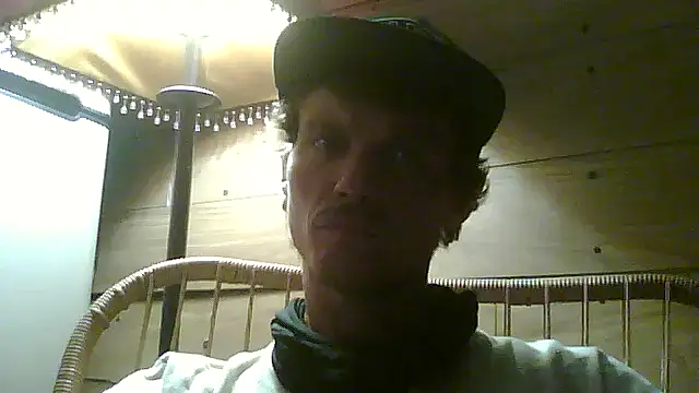 Snapshot of HungandHynotic chatting on 23, 2, 2026 HungandHynotic online show from 23, 2, 2026