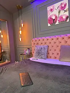 ScarletSnows online show from 22, 2, 2026