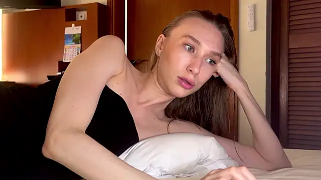 Snapshot of Linaspicee chatting on 27, 2, 2026 Linaspicee online show from 27, 2, 2026