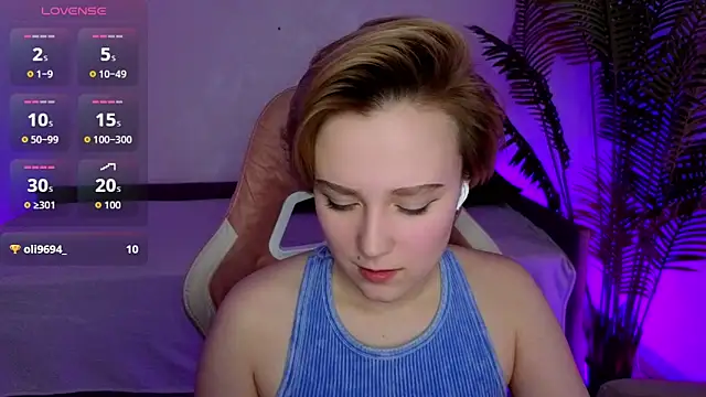 Ellie Heavenly online show from 2, 2, 2026