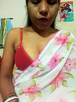 Snapshot of Dropati35 chatting on 4, 4, 2026 Dropati35 online show from 4, 4, 2026
