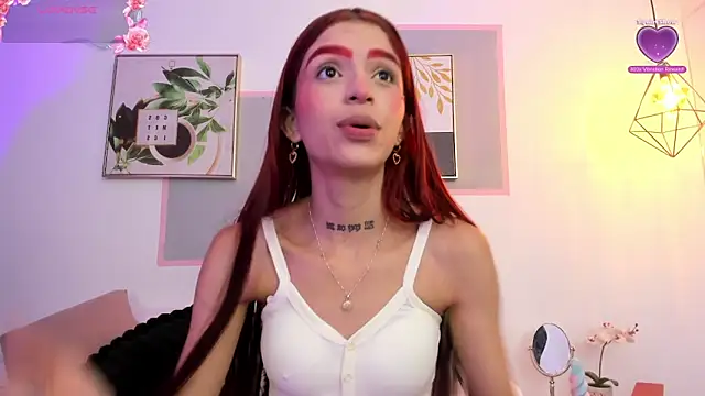 Snapshot of april_jones05 chatting on 1, 3, 2026 april jones05 online show from 1, 3, 2026