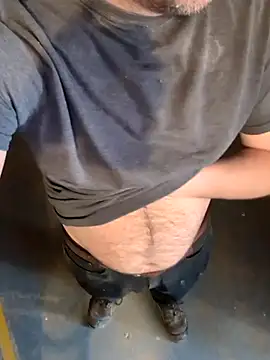 Snapshot of Greyd333 chatting on 5, 2, 2026 Greyd333 online show from 5, 2, 2026