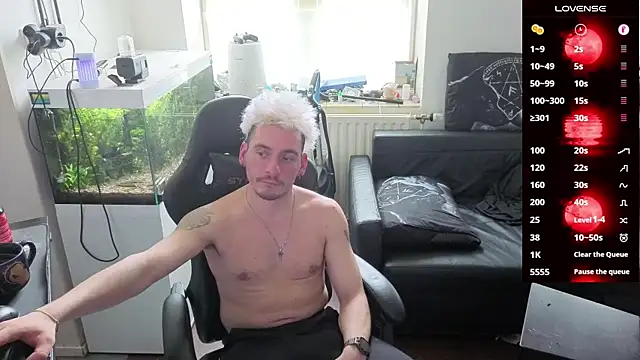 Rayzel White online show from 4, 4, 2026