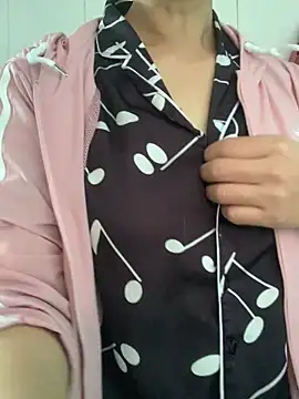 Snapshot of emgaisayhi chatting on 1, 3, 2026 emgaisayhi online show from 1, 3, 2026