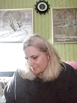 Snapshot of NyushaLollipop chatting on 6, 3, 2026 NyushaLollipop online show from 6, 3, 2026