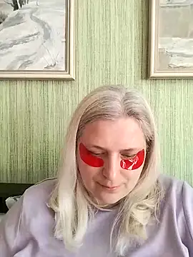 Snapshot of NyushaLollipop chatting on 2, 5, 2026 NyushaLollipop online show from 2, 5, 2026