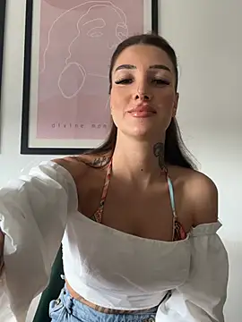 NovaLushhh online show from 17, 6, 2026
