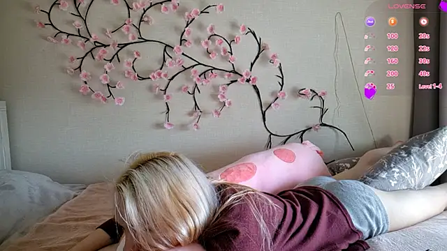 MisaMew online show from 24, 3, 2026