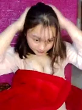 Lisakeem online show from 6, 3, 2026