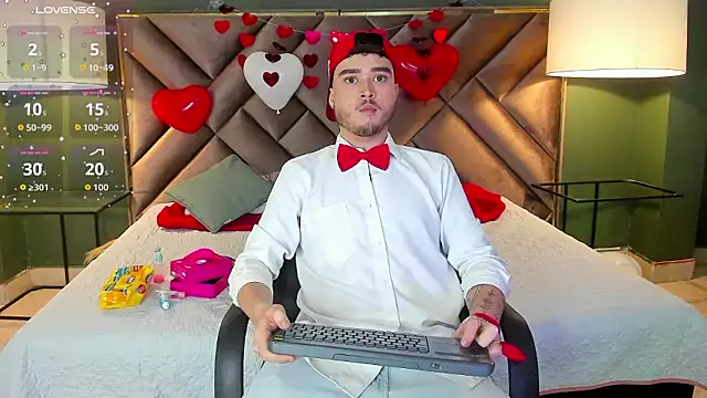 Snapshot of Salvattore_Muller chatting on 15, 2, 2026 Salvattore Muller online show from 15, 2, 2026