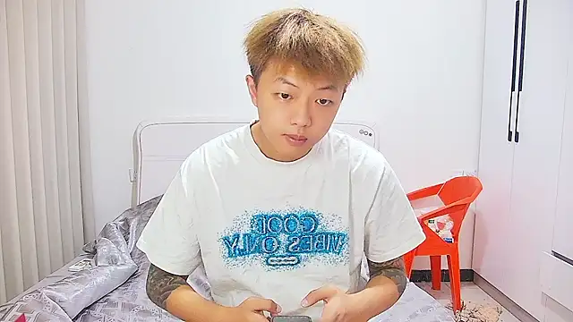 Chocolates-001 online show from 16, 6, 2026
