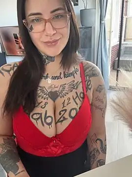 NyxTattoo online show from 9, 4, 2026