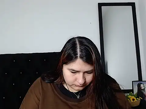 Snapshot of LauraHorny69 chatting on 27, 2, 2026 LauraHorny69 online show from 27, 2, 2026