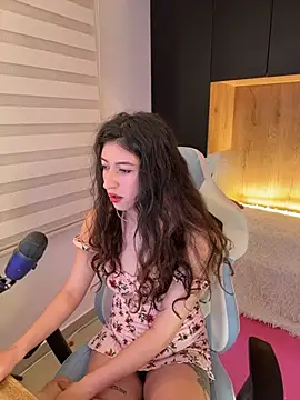 Snapshot of cutekore chatting on 8, 8, 2026 cutekore online show from 8, 8, 2026