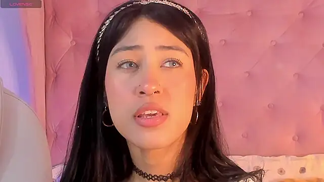 internett sweetheart online show from 3, 3, 2026