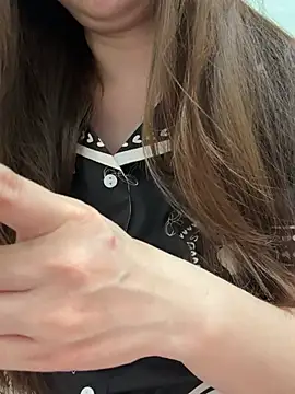 Donna9696 online show from 2, 4, 2026