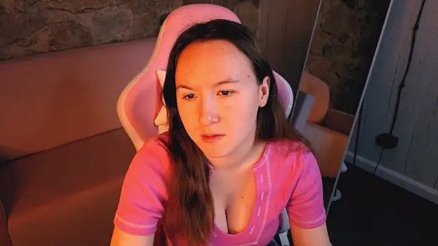 Snapshot of SindieStorm chatting on 19, 2, 2026 SindieStorm online show from 19, 2, 2026