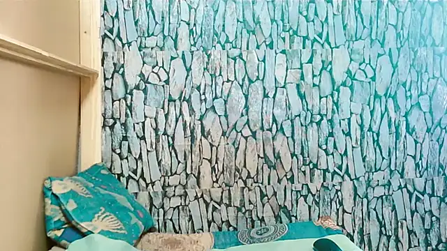 Snapshot of Caramelminxxx1 chatting on 13, 2, 2026 Caramelminxxx1 online show from 13, 2, 2026