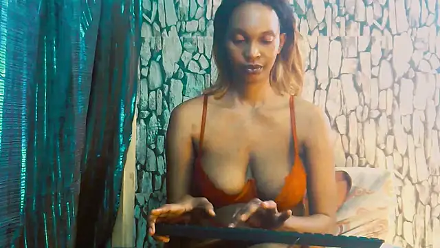 Caramelminxxx1 online show from 20, 4, 2026