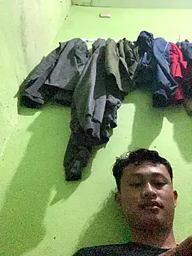 your boys13 online show from 17, 1, 2026