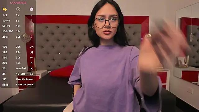 Snapshot of NiccolleHall chatting on 10, 2, 2026 NiccolleHall online show from 10, 2, 2026