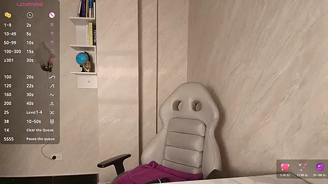 Snapshot of NiccolleHall chatting on 2, 3, 2026 NiccolleHall online show from 2, 3, 2026