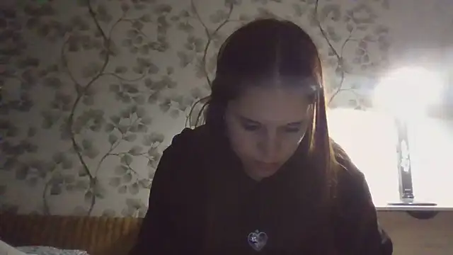 Snapshot of NyraLuna chatting on 18, 5, 2026 NyraLuna online show from 18, 5, 2026