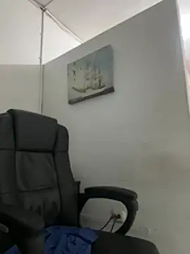 Snapshot of CarolinaRaven chatting on 28, 3, 2026 CarolinaRaven online show from 28, 3, 2026