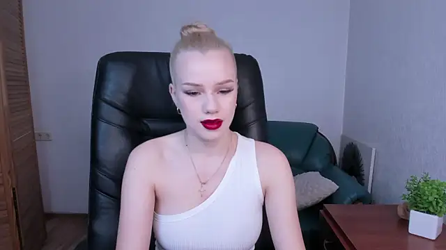 Snapshot of Stacy_Western chatting on 12, 2, 2026 Stacy Western online show from 12, 2, 2026